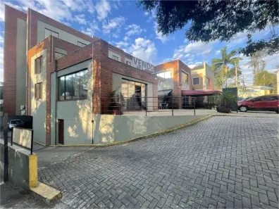 Ponto Comercial à venda, 176m² no Chácara São João, Carapicuíba