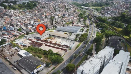 Galpão/Depósito/Armazém para alugar, 680m² no Fazenda Grande do Retiro, Salvador