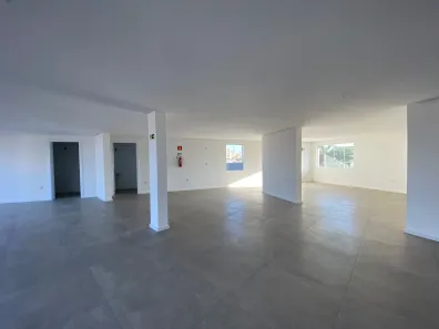 Sala Comercial para alugar, 340m² no Centro, Esteio