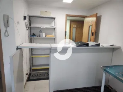 Sala Comercial à venda, 30m² no São Francisco, Niterói