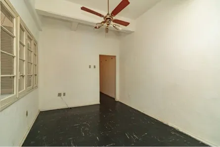 Apartamento com 2 Quartos à venda, 50m² no Centro Histórico, Porto Alegre