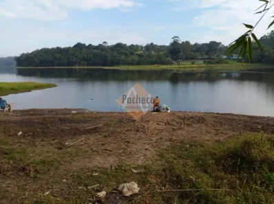 Fazenda/Sítio com 2 Quartos à venda, 120m² no Sertãozinho, Biritiba-Mirim