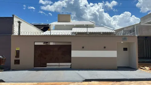 Casa com 2 Quartos à venda, 116m² no Plano Diretor Norte, Palmas