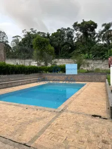 Casa com 3 Quartos para venda ou aluguel, 182m² no Ressaca, Itapecerica da Serra