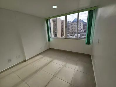 Ponto Comercial com 2 Quartos para alugar, 40m² no Copacabana, Rio de Janeiro