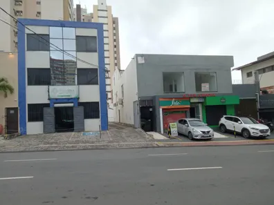 Prédio Comercial com 30 Quartos para venda ou aluguel, 850m² no Pituba, Salvador