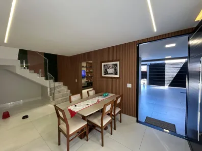 Sobrado com 4 Quartos à venda, 145m² no Ceilândia Sul, Brasília