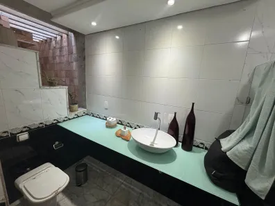 Sala Comercial para alugar, 20m² no Candelária, Natal