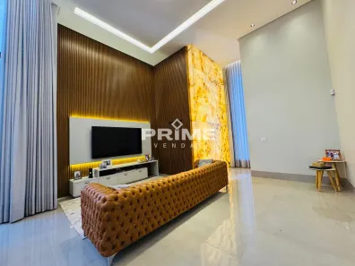 Casa com 3 Quartos à venda, 330m² no Vila Rosa, Goiânia