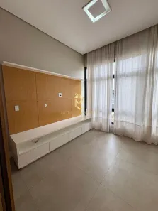Casa de Condomínio com 3 Quartos para alugar, 250m² no Quiririm, Taubaté