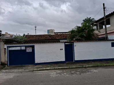Casa com 2 Quartos para alugar, 128m² no Chacrinha, Nova Iguaçu