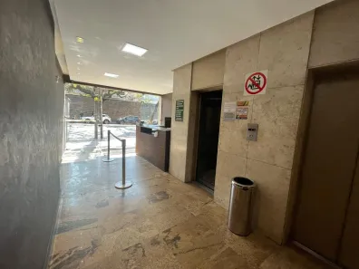 Sala Comercial para alugar, 40m² no Santo Antônio, Belo Horizonte