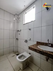 Apartamento com 2 Quartos para alugar, 70m² no São José, Divinópolis