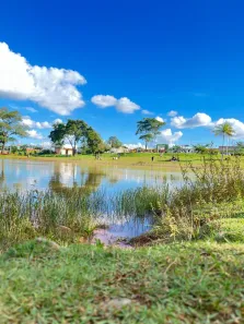 Casa de Condomínio com 2 Quartos à venda, 300m² no Setor Central, Brasília
