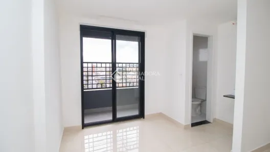 Sala Comercial para alugar, 32m² no Parque Jaçatuba, Santo André