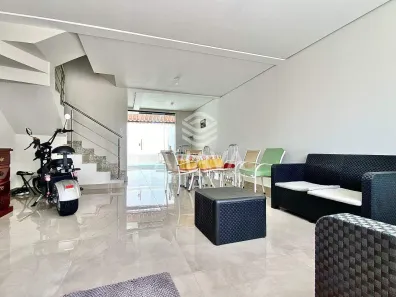 Casa com 3 Quartos para alugar, 100m² no Santa Rosa, Belo Horizonte