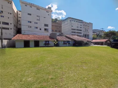 Imóvel Comercial com 1 Quarto para alugar, 890m² no Morin, Petrópolis