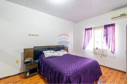 Sobrado com 3 Quartos à venda, 160m² no Jardim do Bosque, Cachoeirinha