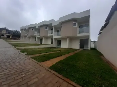 Casa com 2 Quartos para alugar, 85m² no XV de Novembro, Araruama