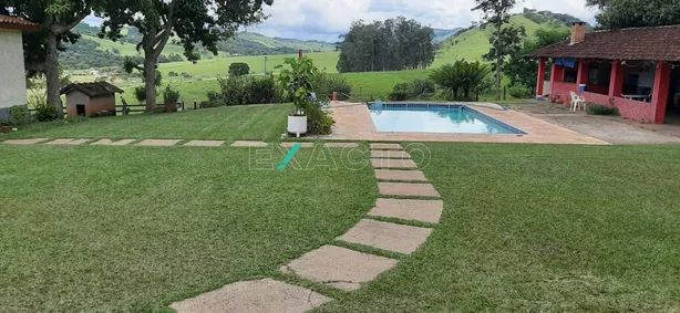 Fazenda/Sítio com 3 Quartos à venda, 250m² no , Inconfidentes