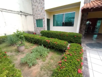 Casa com 4 Quartos à venda, 360m² no Compensa, Manaus