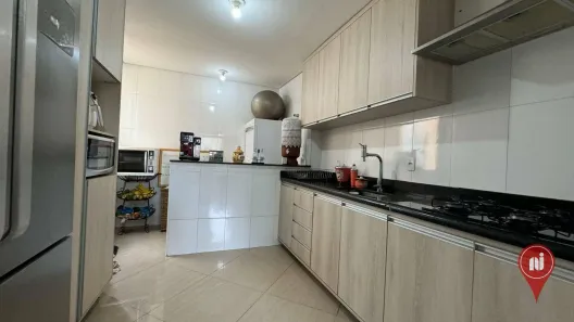 Apartamento com 3 Quartos à venda, 100m² no Centro, Brumadinho
