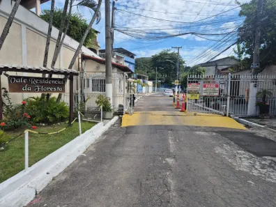 Casa de Condomínio com 4 Quartos para venda ou aluguel, 265m² no Vila Valqueire, Rio de Janeiro