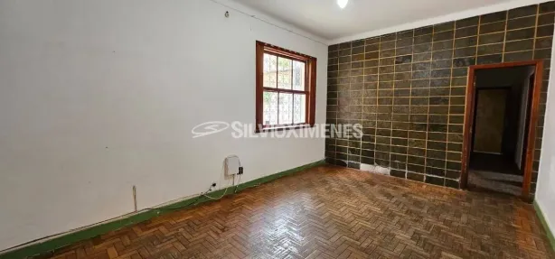 Casa com 5 Quartos para alugar, 170m² no Anchieta, Belo Horizonte
