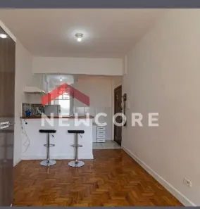 Kitnet à venda, 38m² no Santa Cecília, São Paulo