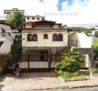 Casa com 3 Quartos para alugar, 440m² no Mangabeiras, Belo Horizonte