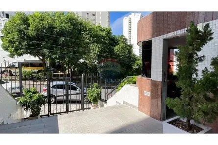 Apartamento com 4 Quartos para alugar, 197m² no Pituba, Salvador