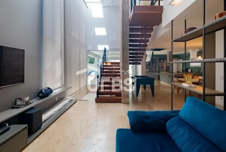 Casa de Condomínio com 4 Quartos à venda, 360m² no Jardins Valência, Goiânia