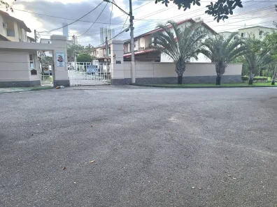 Casa de Condomínio com 2 Quartos à venda, 70m² no Campo Grande, Rio de Janeiro