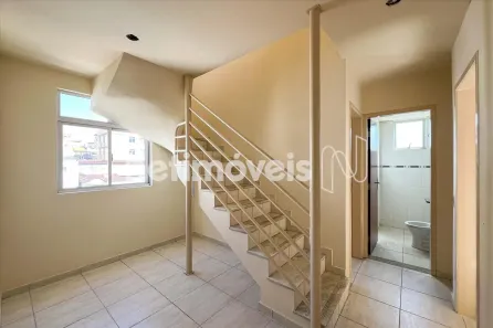 Apartamento com 3 Quartos para alugar, 120m² no Santa Tereza, Belo Horizonte
