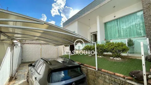 Casa com 7 Quartos à venda, 400m² no São Lucas, Belo Horizonte
