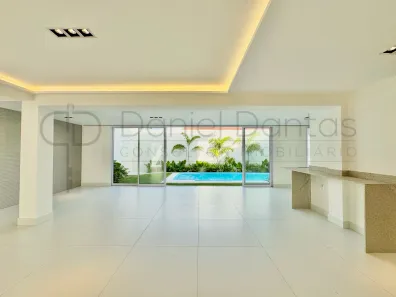 Sobrado com 3 Quartos à venda, 209m² no Capim Macio, Natal