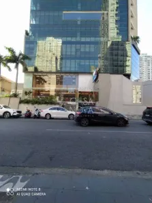 Sala Comercial para alugar, 330m² no Embaré, Santos