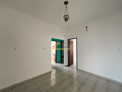 Casa com 3 Quartos para alugar, 169m² no São José, Divinópolis