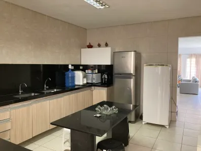 Casa com 4 Quartos à venda, 250m² no Serrambi, Ipojuca