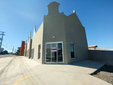 Sala Comercial para alugar, 31m² no , Holambra