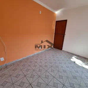 Casa com 2 Quartos para alugar, 52m² no Taboão, Diadema