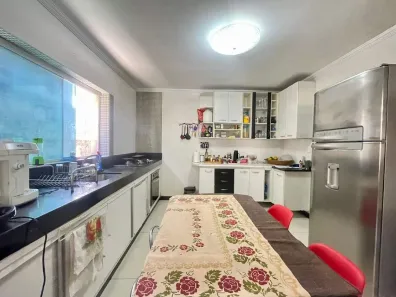 Casa com 6 Quartos para alugar, 498m² no Santa Rosa, Belo Horizonte