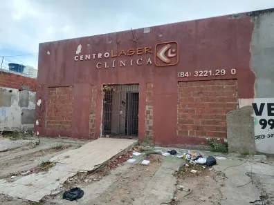Casa com 4 Quartos à venda, 500m² no Petrópolis, Natal