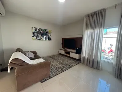 Casa com 2 Quartos à venda, 116m² no Plano Diretor Norte, Palmas