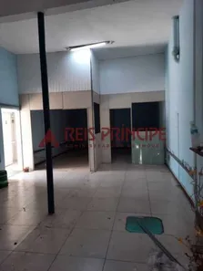 Galpão/Depósito/Armazém para alugar, 700m² no Taquara, Rio de Janeiro