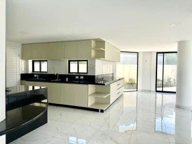 Casa de Condomínio com 4 Quartos à venda, 478m² no Candelária, Natal