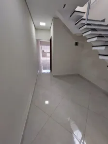 Sobrado com 2 Quartos à venda, 180m² no Jardim Novo Cambuí, Hortolândia