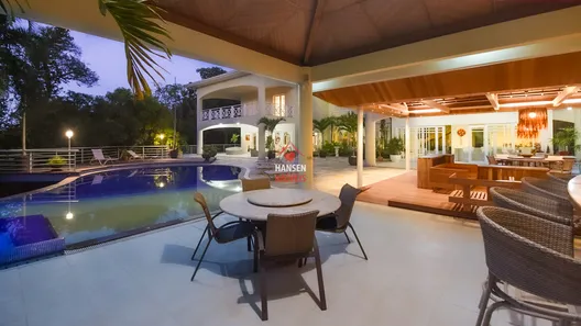 Casa de Condomínio com 5 Quartos à venda, 1500m² no Portão, Lauro de Freitas