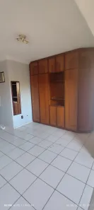 Casa de Condomínio com 3 Quartos para alugar, 194m² no Setor Jaó, Goiânia