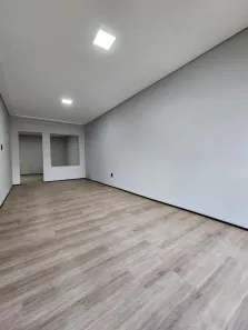 Sala Comercial à venda, 61m² no São Pelegrino, Caxias do Sul